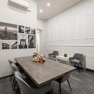 prime-time-vaci-budapest.inbudapesthotels.com/
